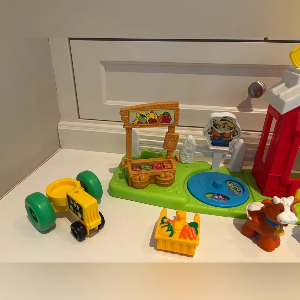 Little People Farm Set - Picture 2 of 4